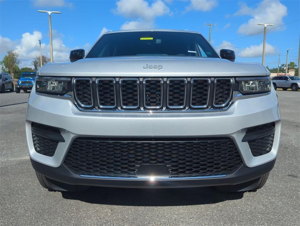 new 2024 Jeep Grand Cherokee car, priced at $37,842