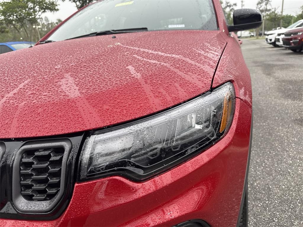 new 2025 Jeep Compass car, priced at $30,946