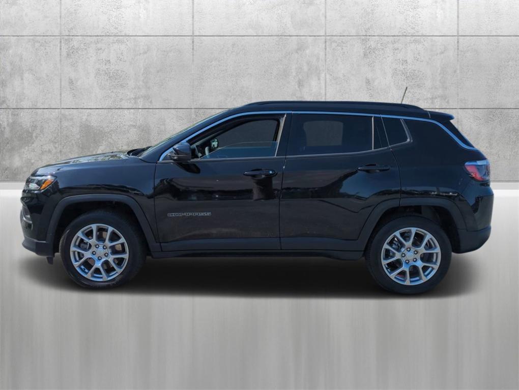 new 2024 Jeep Compass car, priced at $26,999