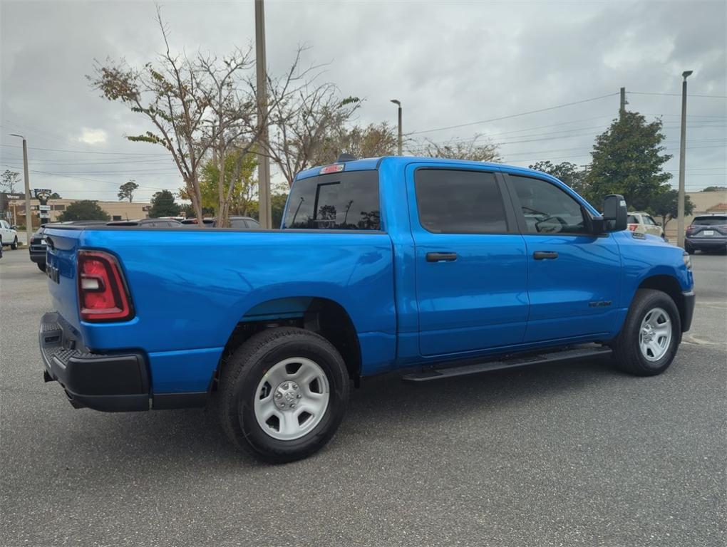 new 2025 Ram 1500 car, priced at $43,711