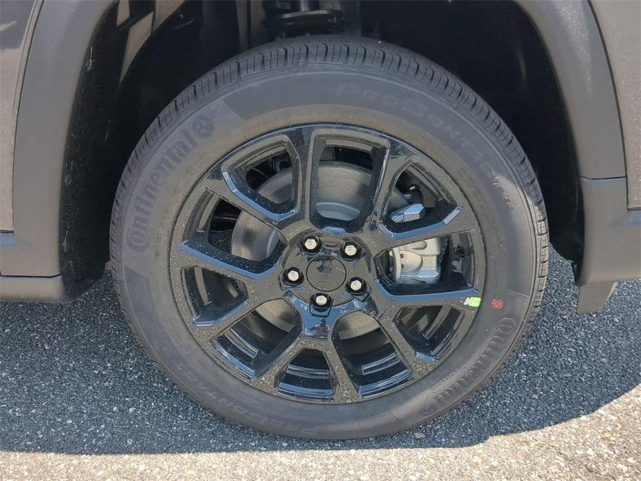 new 2024 Jeep Compass car, priced at $29,499