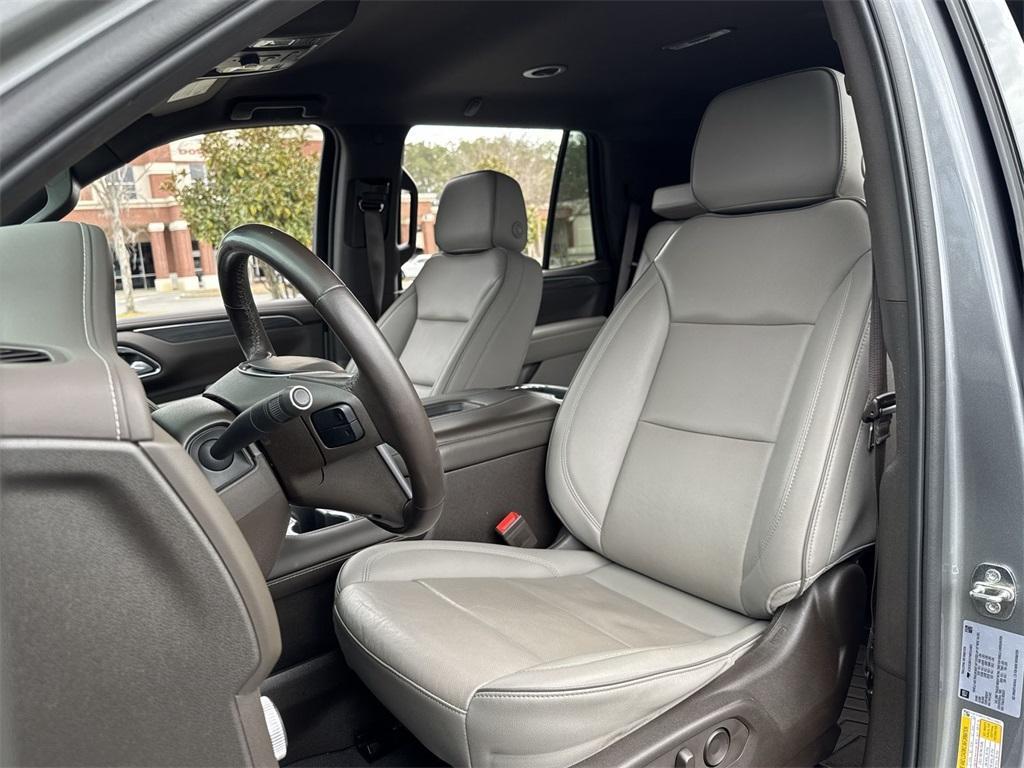 used 2022 GMC Yukon car, priced at $56,725