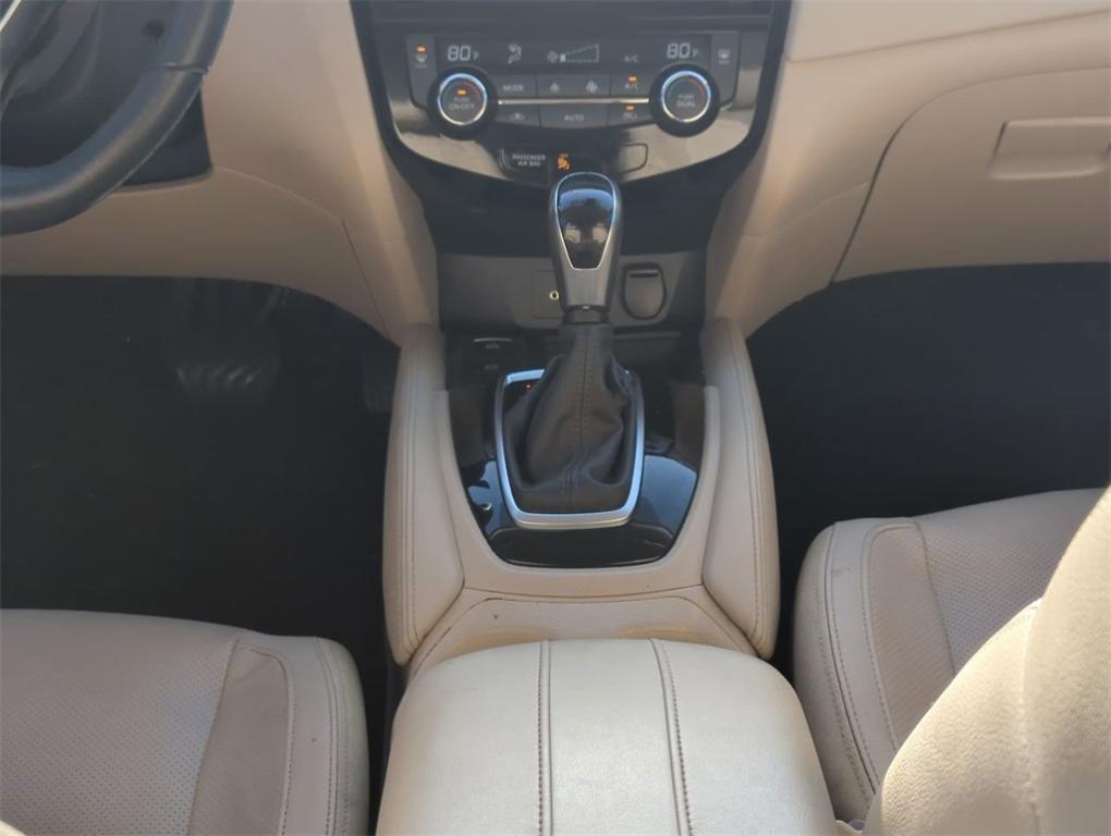 used 2019 Nissan Rogue car, priced at $19,798