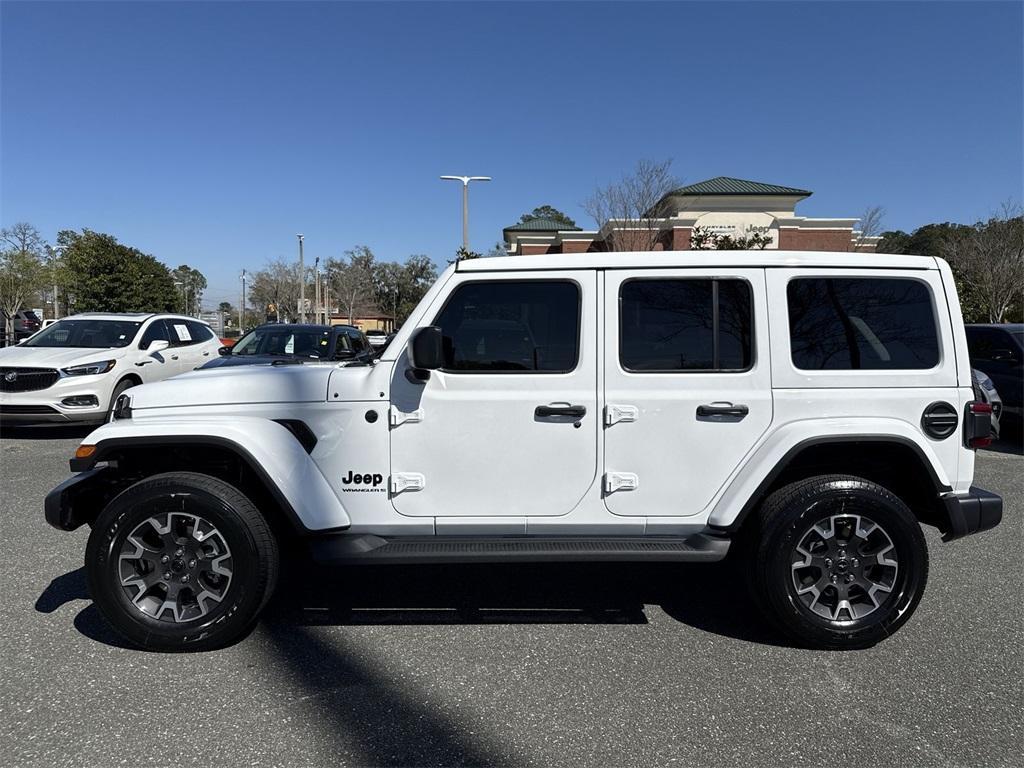 new 2025 Jeep Wrangler car, priced at $60,158