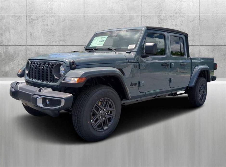 new 2024 Jeep Gladiator car, priced at $41,801