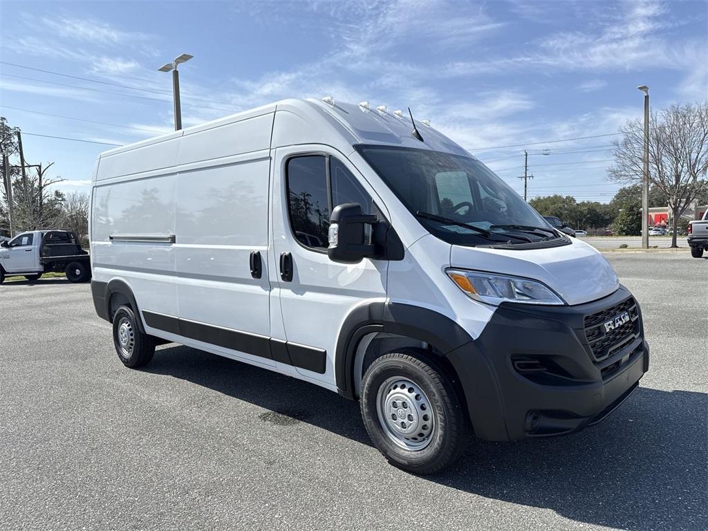 new 2025 Ram ProMaster 2500 car, priced at $49,706