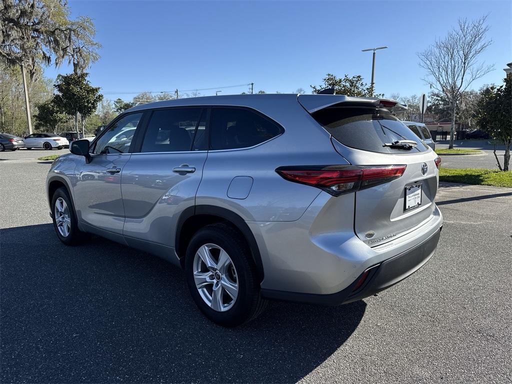 used 2023 Toyota Highlander car, priced at $35,245