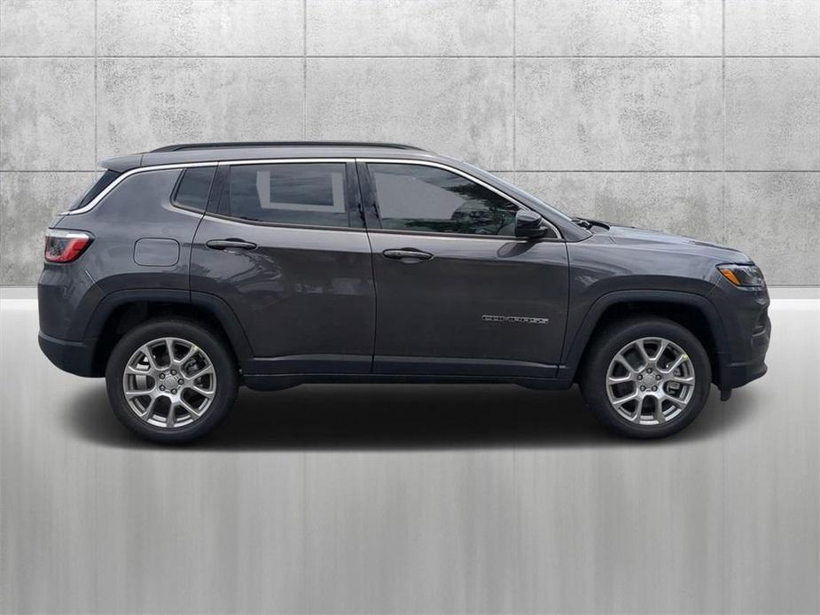 new 2024 Jeep Compass car, priced at $31,000