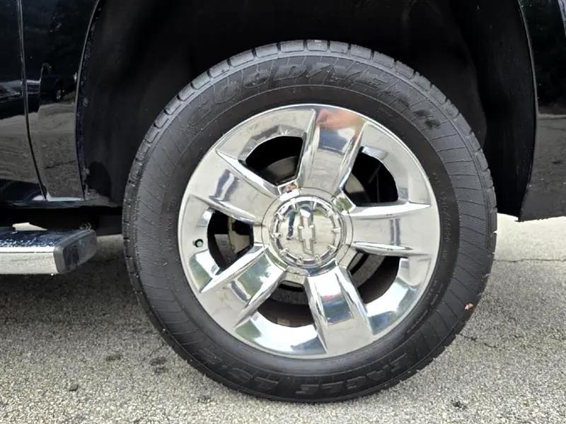 used 2016 Chevrolet Suburban car, priced at $19,999