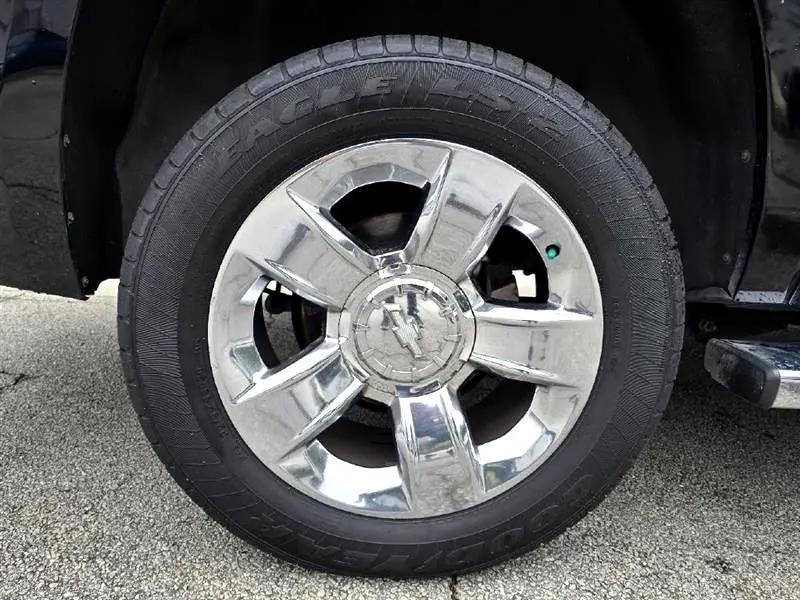 used 2016 Chevrolet Suburban car, priced at $19,999