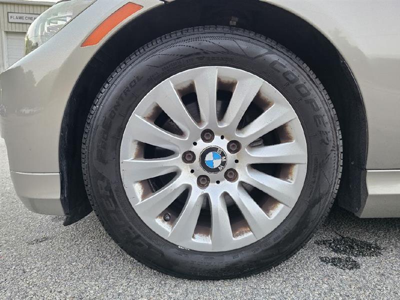 used 2009 BMW 328 car, priced at $7,999