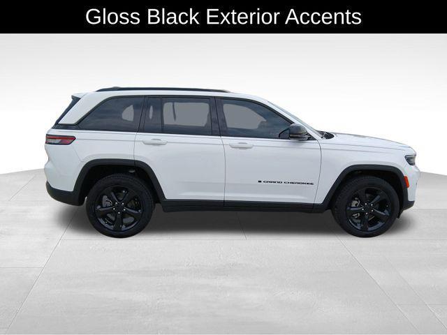 used 2024 Jeep Grand Cherokee car, priced at $41,850