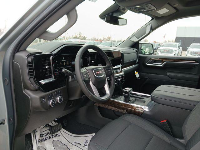 new 2025 GMC Sierra 1500 car, priced at $58,741