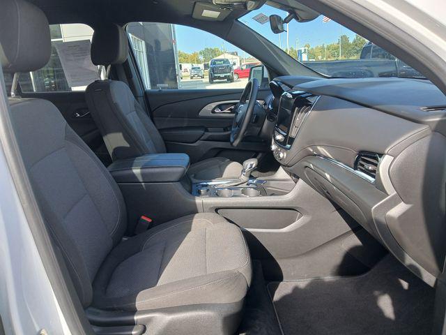 used 2023 Chevrolet Traverse car, priced at $34,500