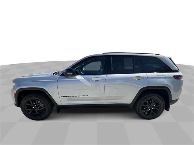 used 2024 Jeep Grand Cherokee car, priced at $44,133