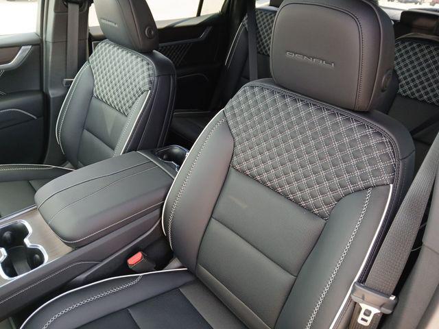 new 2025 GMC Acadia car