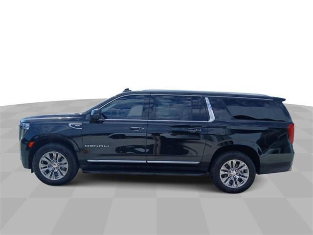 used 2022 GMC Yukon XL car, priced at $59,498