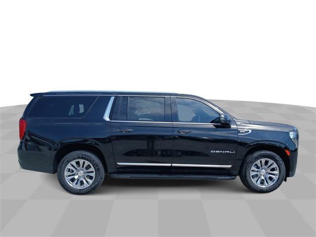 used 2022 GMC Yukon XL car, priced at $59,498