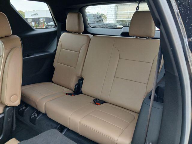 used 2022 Chevrolet Traverse car, priced at $36,800