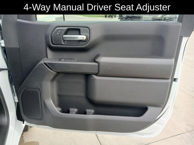 new 2025 GMC Sierra 1500 car, priced at $43,614