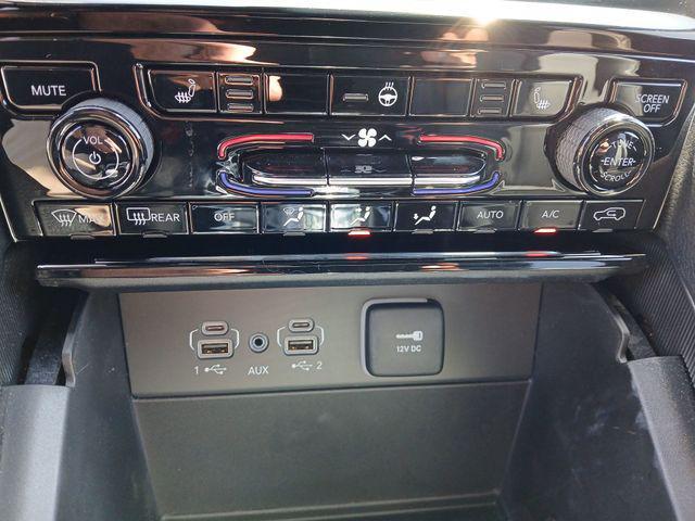 used 2024 Jeep Grand Cherokee car, priced at $42,988