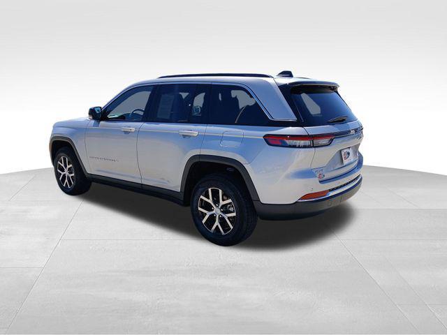 used 2024 Jeep Grand Cherokee car, priced at $42,988