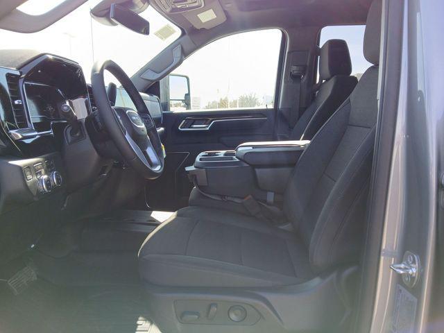 new 2025 GMC Sierra 2500 car, priced at $72,715