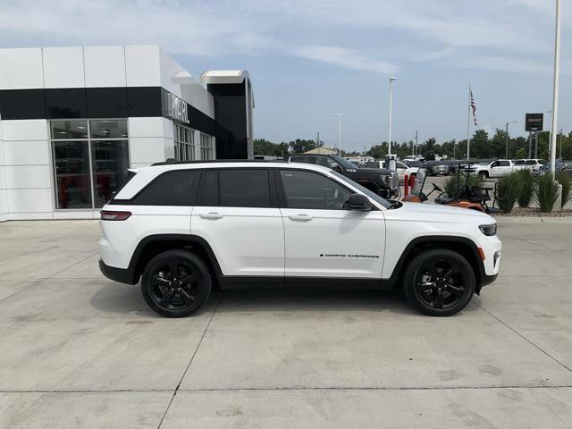 used 2023 Jeep Grand Cherokee car, priced at $39,977