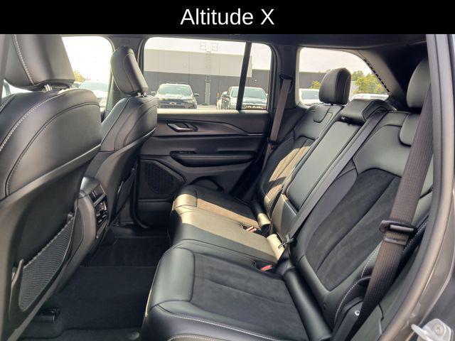 used 2025 Jeep Grand Cherokee car, priced at $41,993