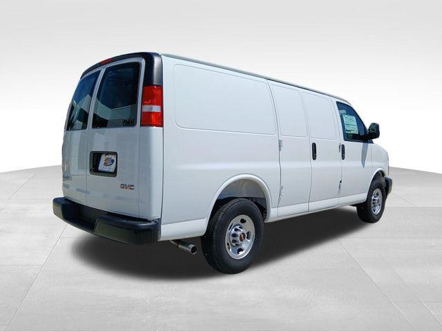 new 2025 GMC Savana 2500 car, priced at $44,040