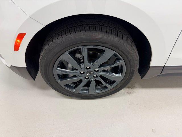 used 2022 Chevrolet Equinox car, priced at $23,250