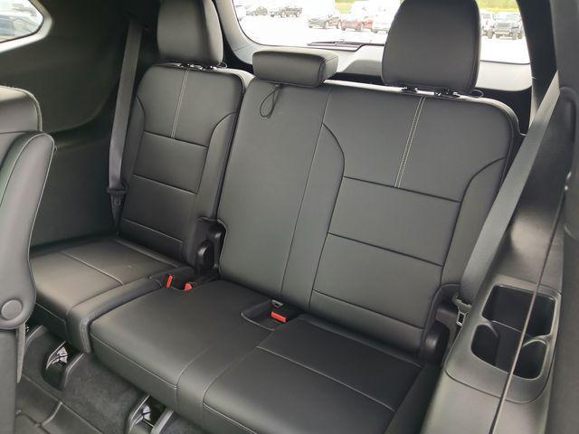 used 2025 GMC Acadia car, priced at $45,236
