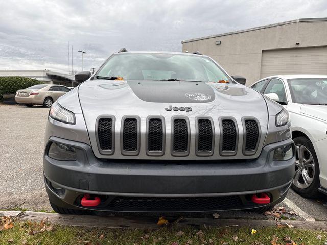 used 2015 Jeep Cherokee car, priced at $12,584