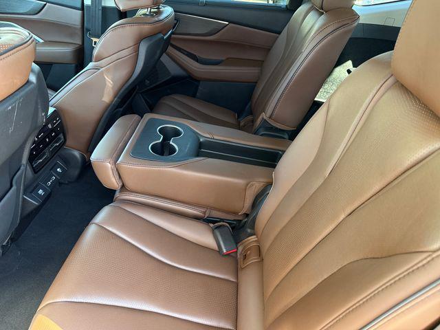 used 2023 Acura MDX car, priced at $45,400