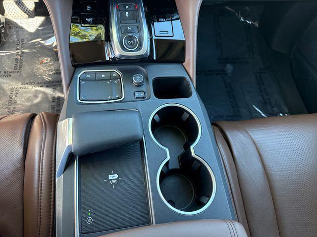 used 2023 Acura MDX car, priced at $45,400