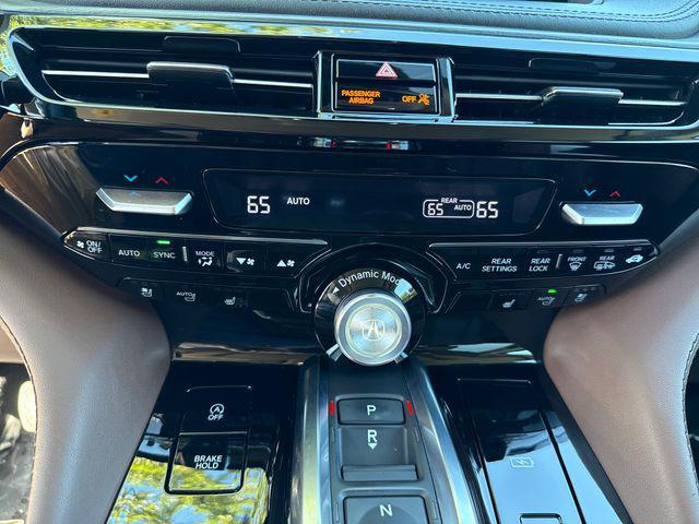 used 2023 Acura MDX car, priced at $45,400