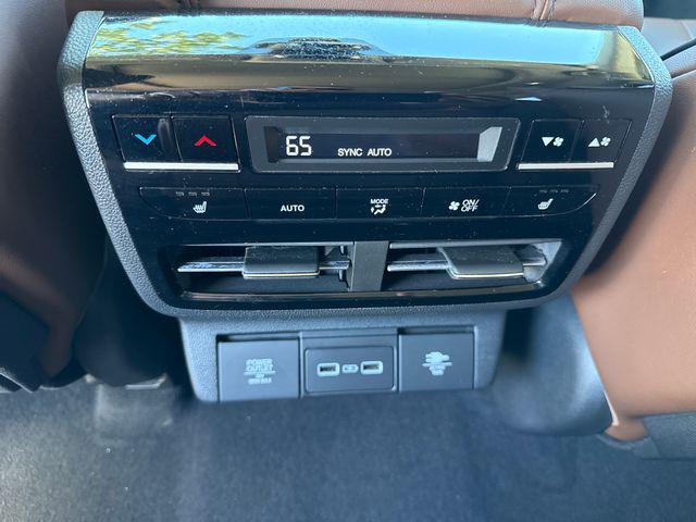 used 2023 Acura MDX car, priced at $45,400