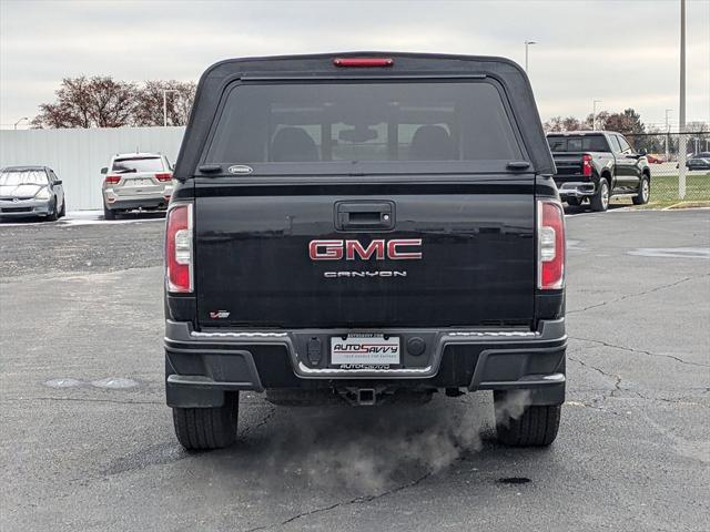 used 2022 GMC Canyon car, priced at $30,000