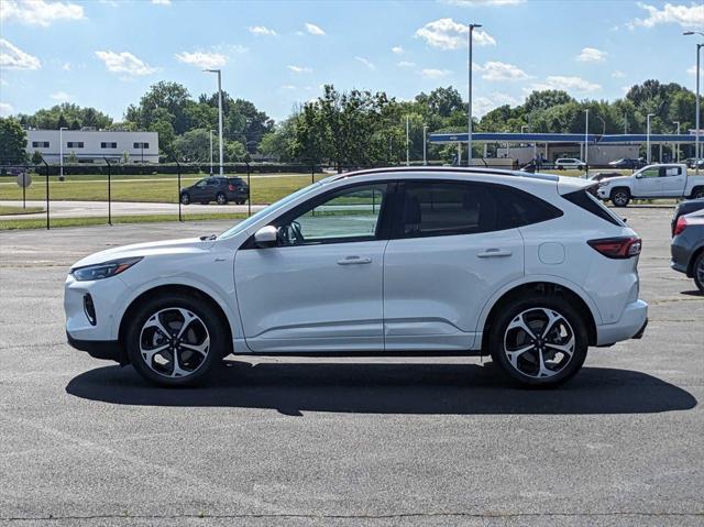 used 2023 Ford Escape car, priced at $29,000