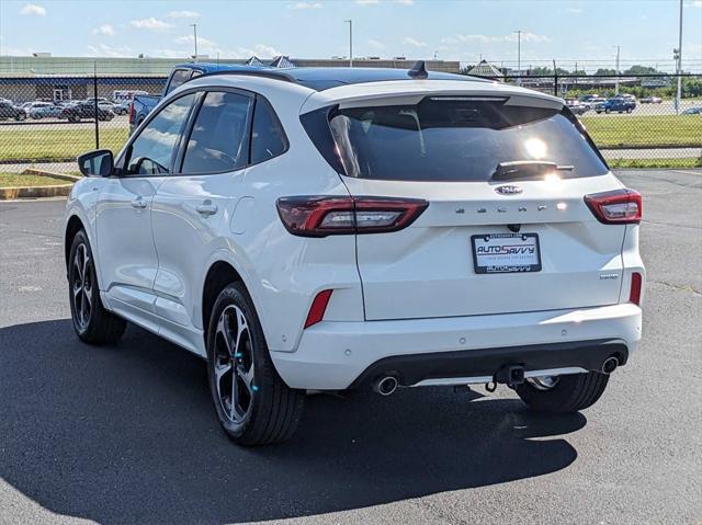 used 2023 Ford Escape car, priced at $29,000