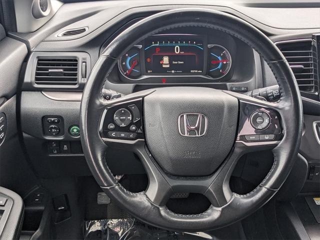 used 2022 Honda Pilot car, priced at $27,000