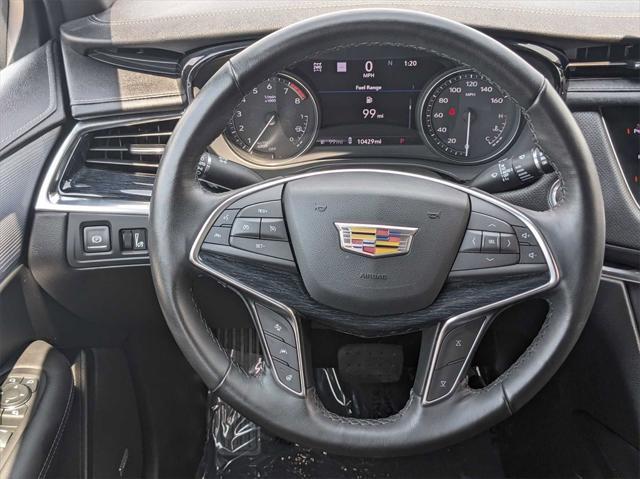 used 2024 Cadillac XT5 car, priced at $40,000