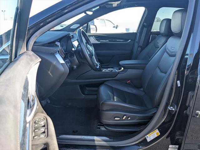 used 2024 Cadillac XT5 car, priced at $37,800