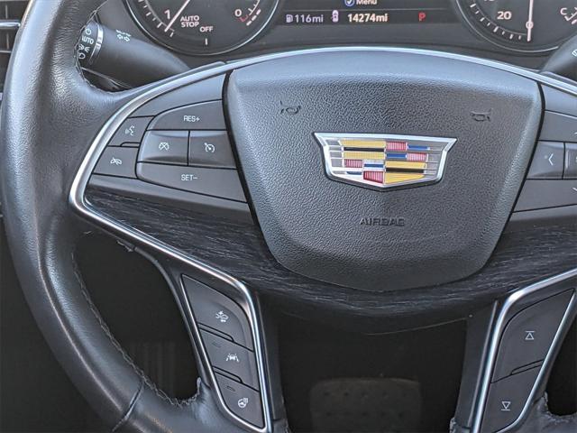 used 2024 Cadillac XT5 car, priced at $37,800