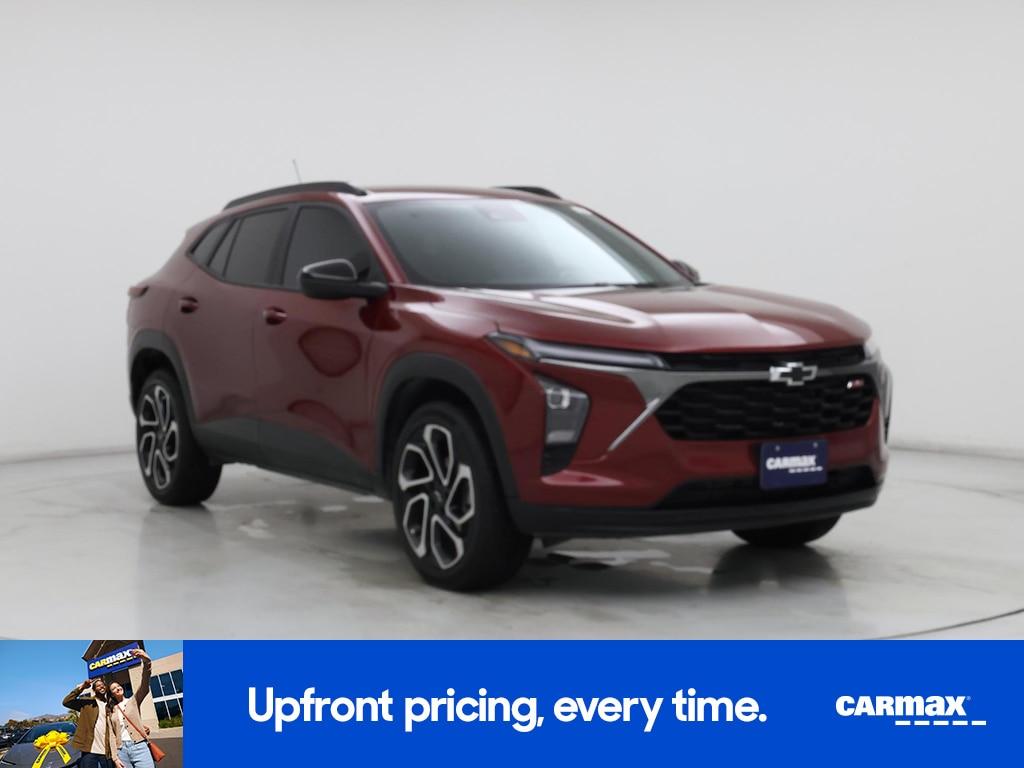 used 2025 Chevrolet Trax car, priced at $24,998