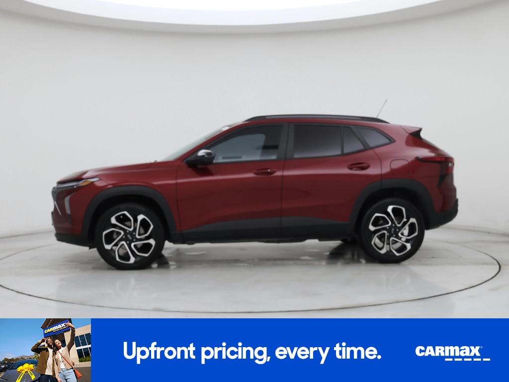 used 2025 Chevrolet Trax car, priced at $24,998