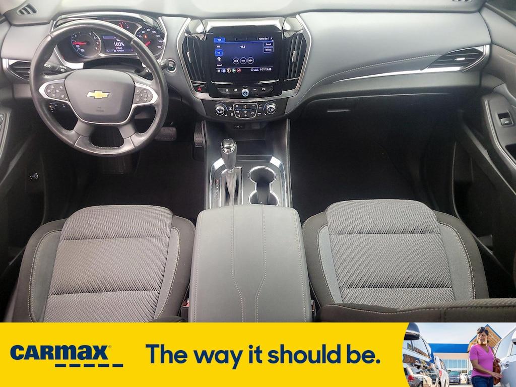 used 2020 Chevrolet Traverse car, priced at $26,998