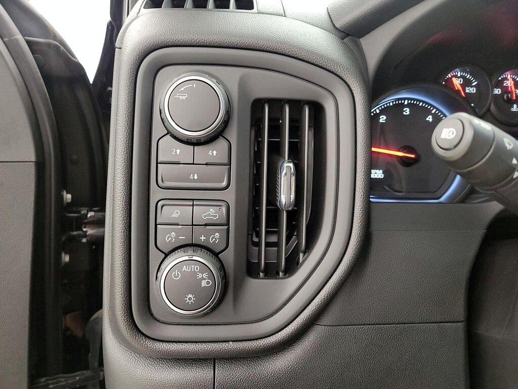 used 2024 Chevrolet Silverado 2500 car, priced at $60,998