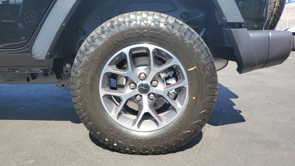 new 2025 Jeep Wrangler car, priced at $50,226