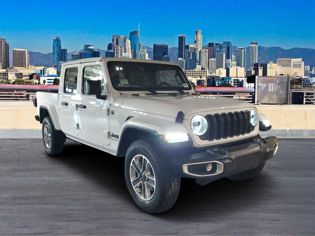 used 2024 Jeep Gladiator car, priced at $35,273